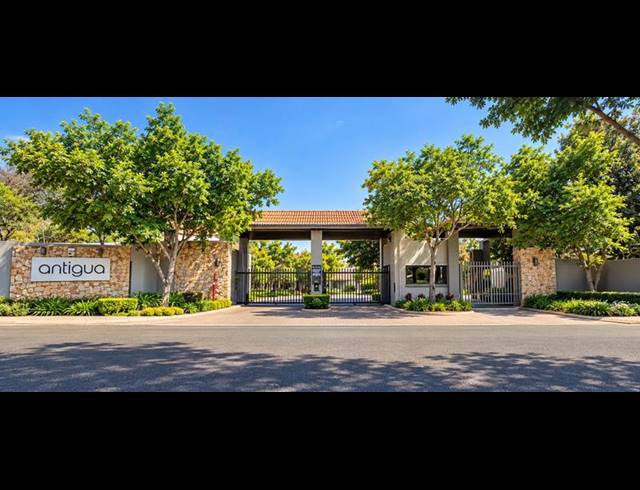 1 BEDROOM APARTMENT FOR SALE IN BRYANSTON